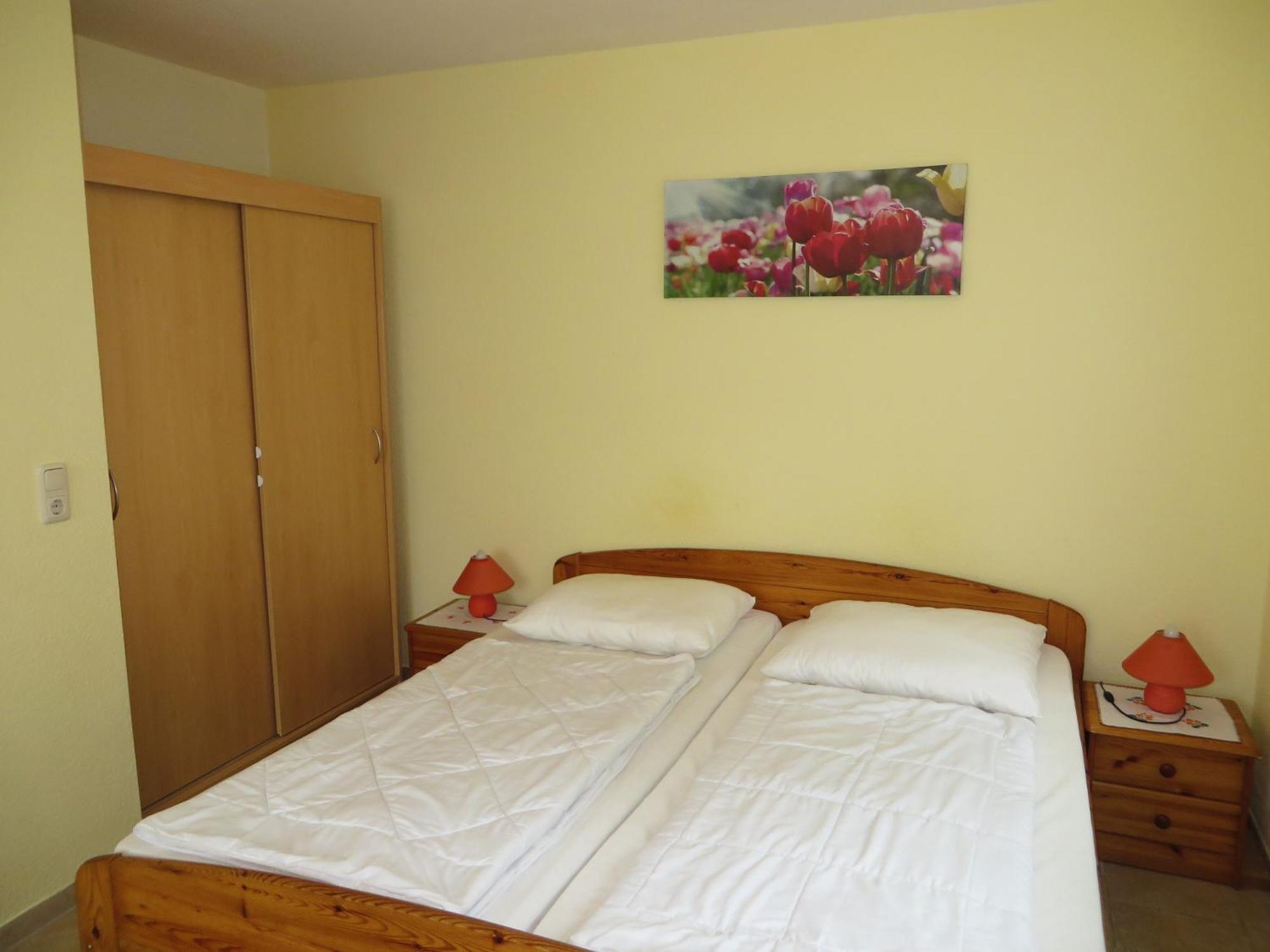 Ferienwohnungen "Marie" Mit Terrassen, Inclusive Park- Und Stellplaetze Am Haus, Mueritz-Strand Nur 700M, Altstadt 10Min, Ruhige Lage, Waren  Esterno foto